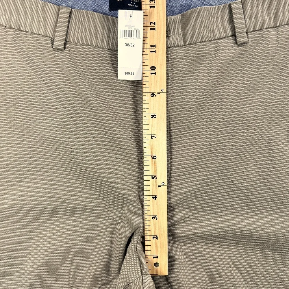 Banana Republic Aiden Fit Chino Pants Mens 38x32 Beige Slim Textured Cotton NEW